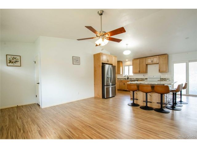 1409 Sanderson Ave, Colorado Springs, CO 80915