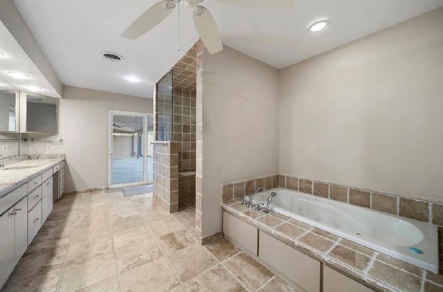 406 N St Charles, Stanton, TX 79782