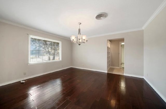 406 N St Charles, Stanton, TX 79782