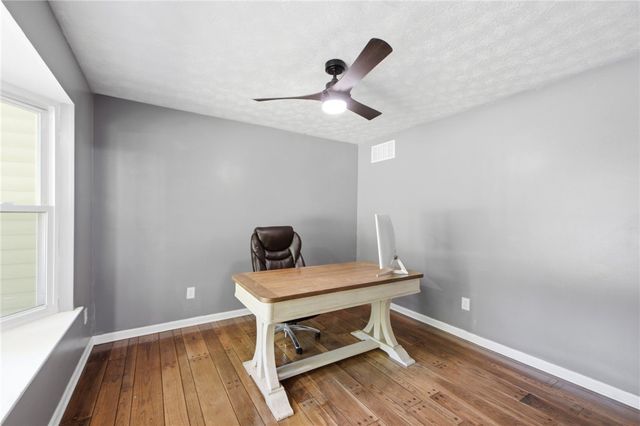 1464 Hilltop Road, Xenia, OH 45385
