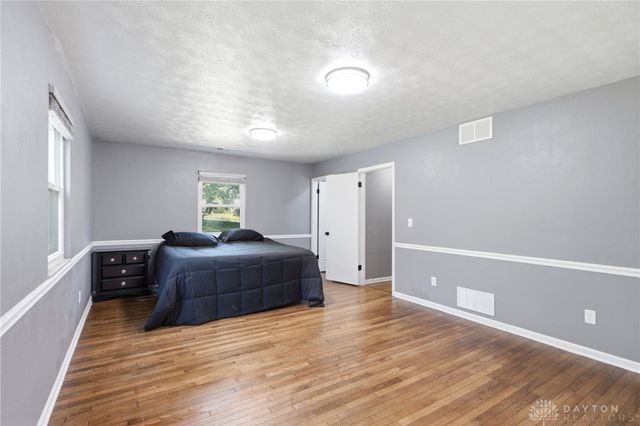 1464 Hilltop Road, Xenia, OH 45385