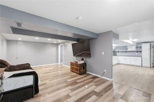 1464 Hilltop Road, Xenia, OH 45385