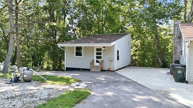 1464 Hilltop Road, Xenia, OH 45385