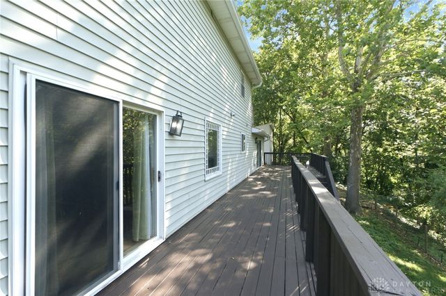 1464 Hilltop Road, Xenia, OH 45385