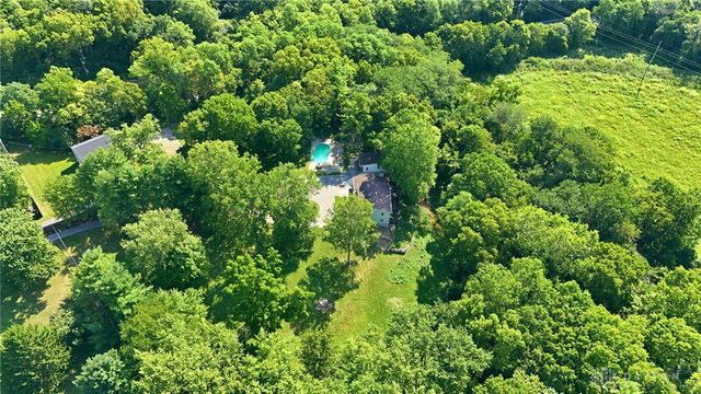 1464 Hilltop Road, Xenia, OH 45385