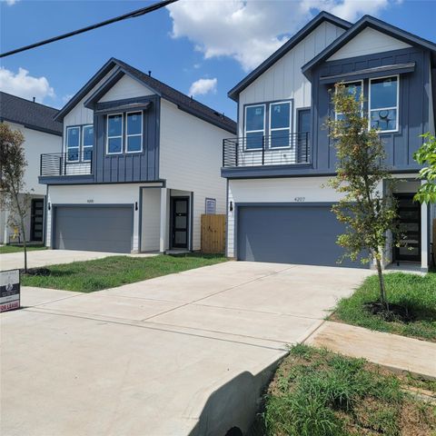 4207 Stassen Street, Houston, TX 77051