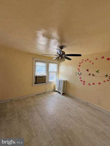 7123 SEAFORD RD, Upper Darby, PA 19082