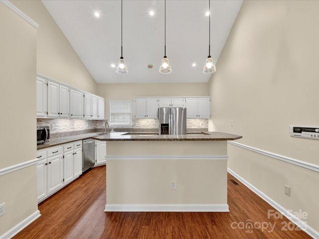 192 Baymount Drive, Statesville, NC 28625