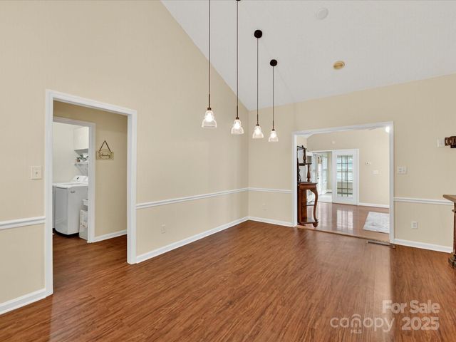 192 Baymount Drive, Statesville, NC 28625