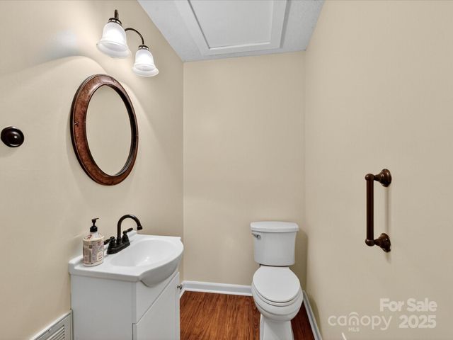 192 Baymount Drive, Statesville, NC 28625