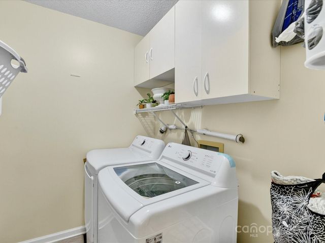 192 Baymount Drive, Statesville, NC 28625