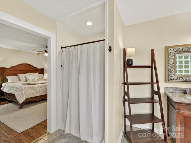 192 Baymount Drive, Statesville, NC 28625