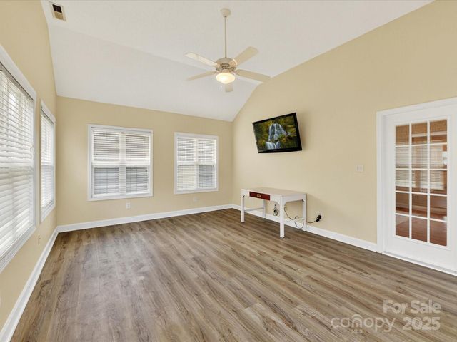 192 Baymount Drive, Statesville, NC 28625