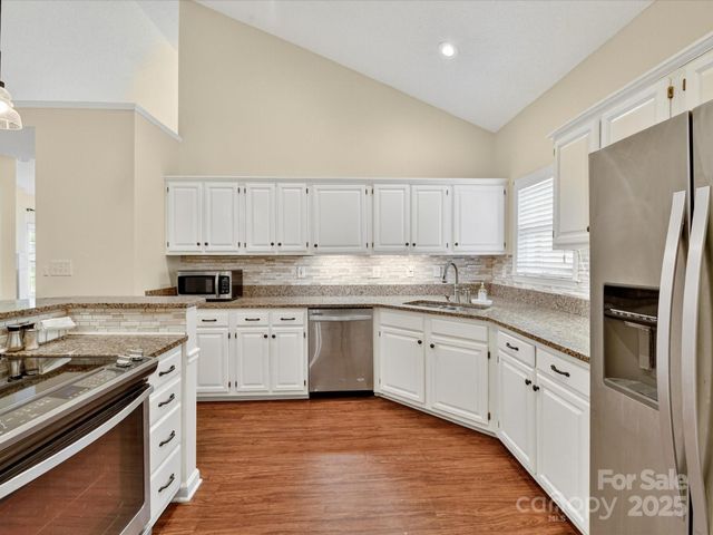 192 Baymount Drive, Statesville, NC 28625