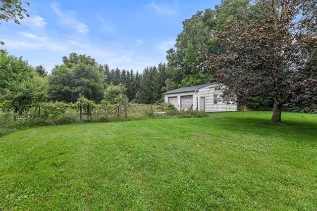 N120W20937 Freistadt ROAD, Germantown, WI 53022