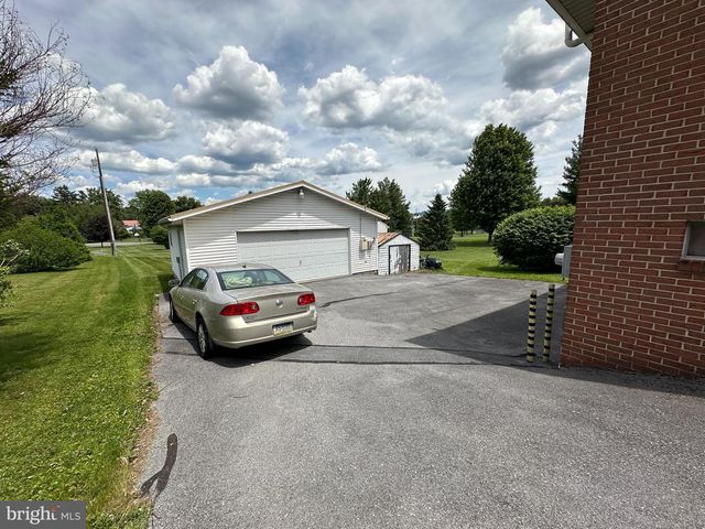 831 FAIRVIEW AVENUE, Waynesboro, PA 17268