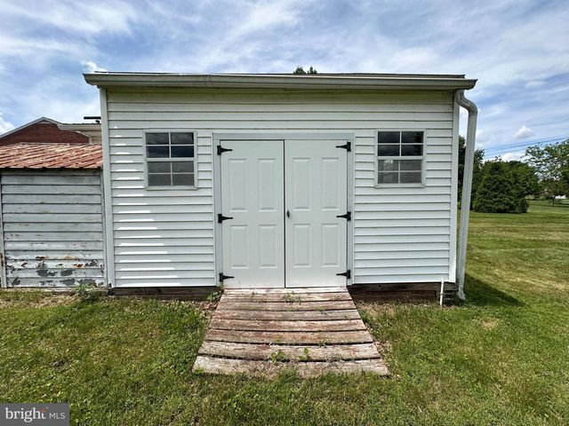 831 FAIRVIEW AVENUE, Waynesboro, PA 17268