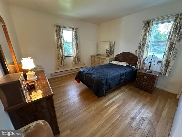 831 FAIRVIEW AVENUE, Waynesboro, PA 17268