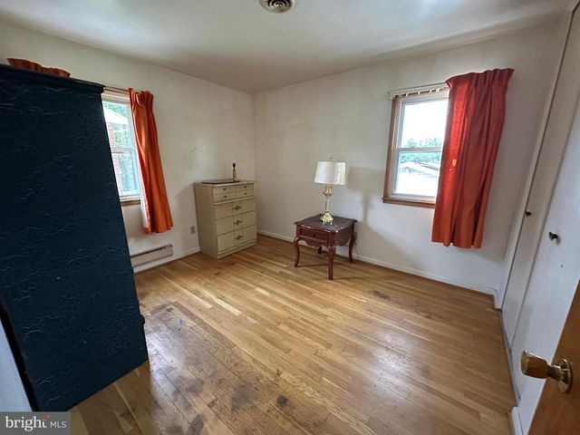 831 FAIRVIEW AVENUE, Waynesboro, PA 17268