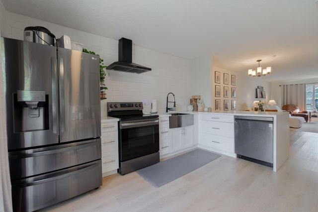 4699 Orleans Court C, West Palm Beach, FL 33415