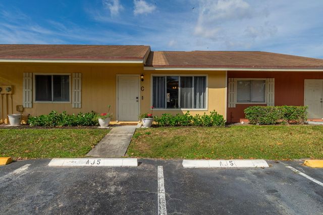 4699 Orleans Court C, West Palm Beach, FL 33415