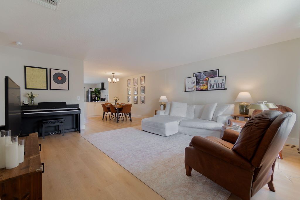 4699 Orleans Court C, West Palm Beach, FL 33415