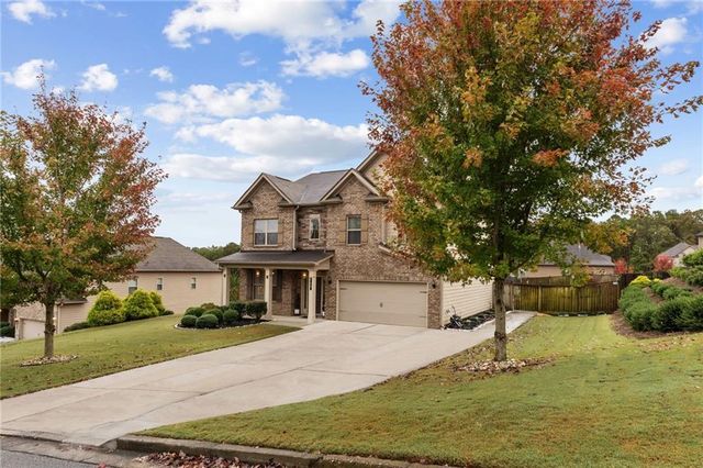 88 Water Oak Drive, Acworth, GA 30101