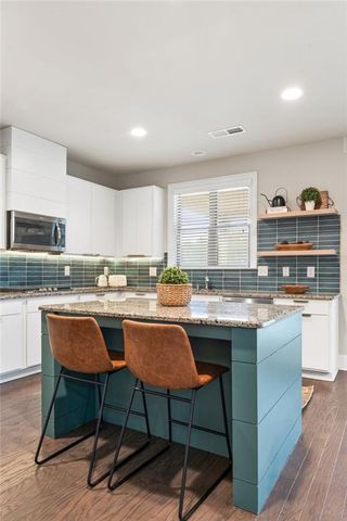 88 Water Oak Drive, Acworth, GA 30101