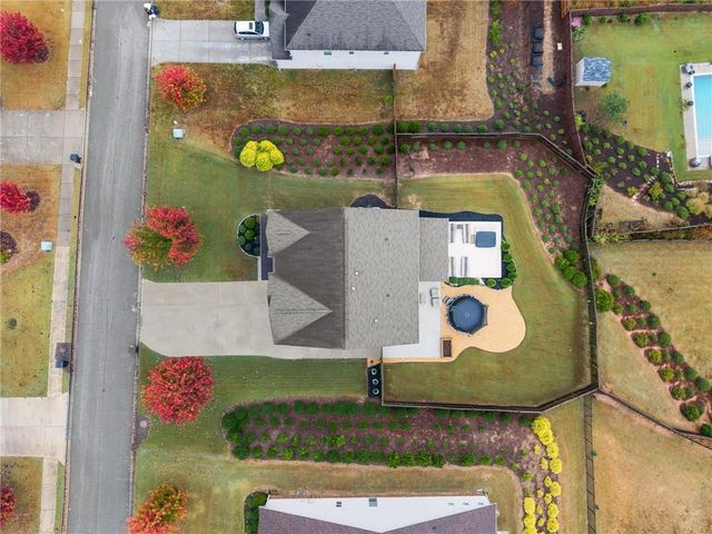 88 Water Oak Drive, Acworth, GA 30101