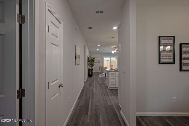 13742 COMAN Road, Jacksonville, FL 32218