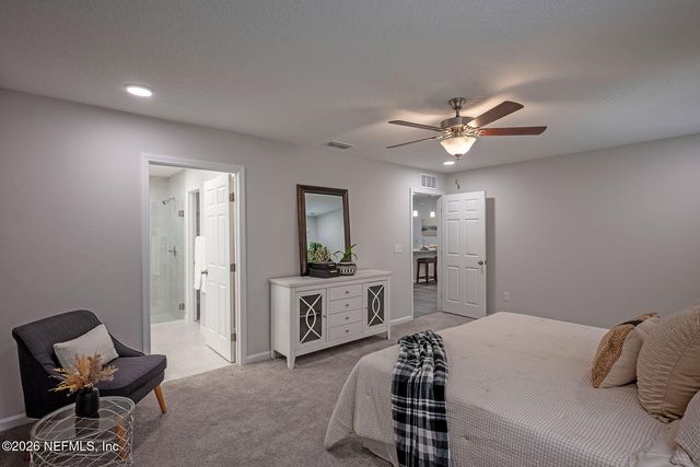 13742 COMAN Road, Jacksonville, FL 32218