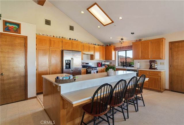 1388 N Jemez Trail, Landers, CA 92285
