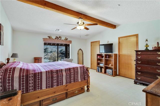1388 N Jemez Trail, Landers, CA 92285
