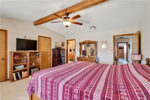 1388 N Jemez Trail, Landers, CA 92285