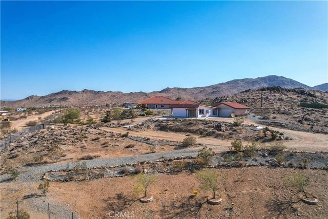 1388 N Jemez Trail, Landers, CA 92285