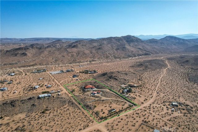 1388 N Jemez Trail, Landers, CA 92285