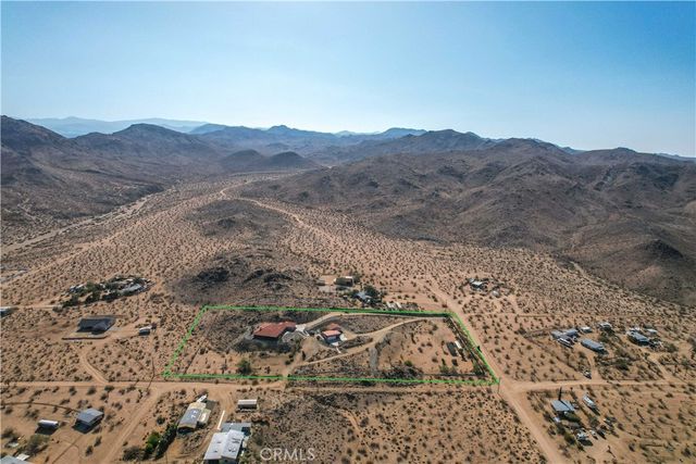 1388 N Jemez Trail, Landers, CA 92285