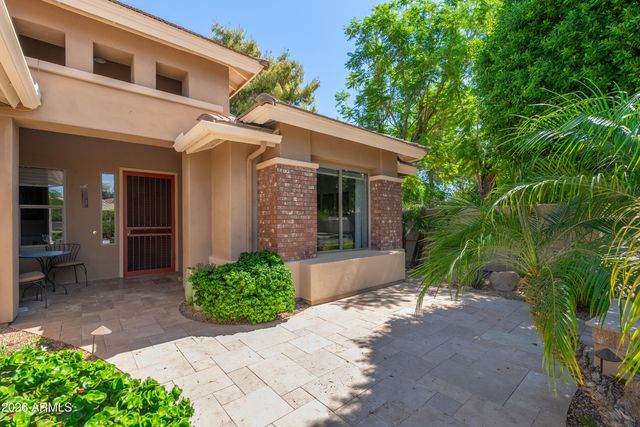 218 W VINEDO Lane, Tempe, AZ 85284