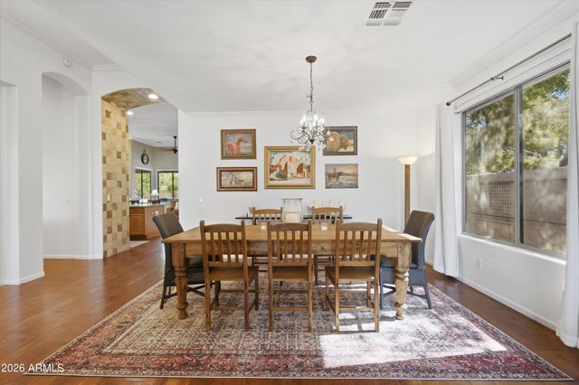 218 W VINEDO Lane, Tempe, AZ 85284