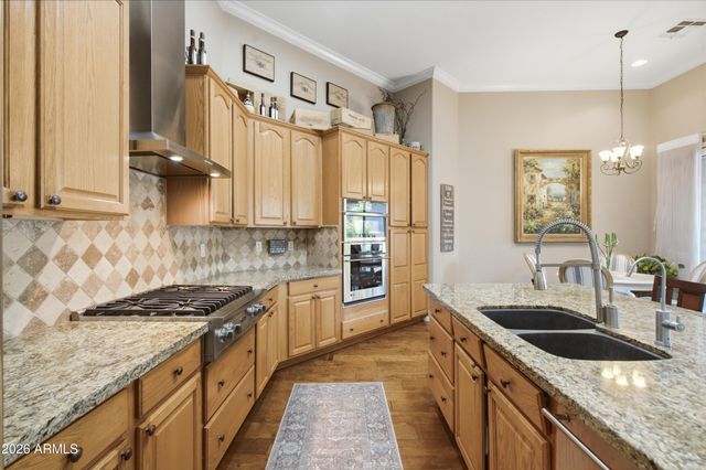 218 W VINEDO Lane, Tempe, AZ 85284
