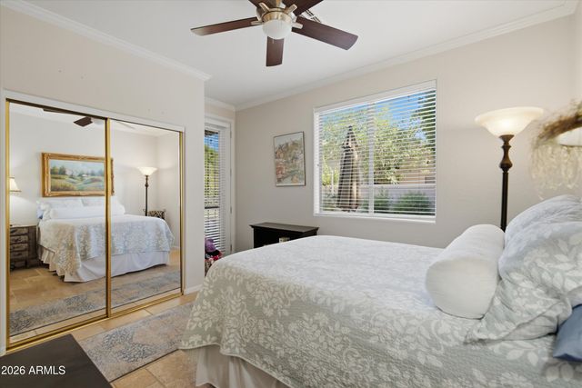 218 W VINEDO Lane, Tempe, AZ 85284