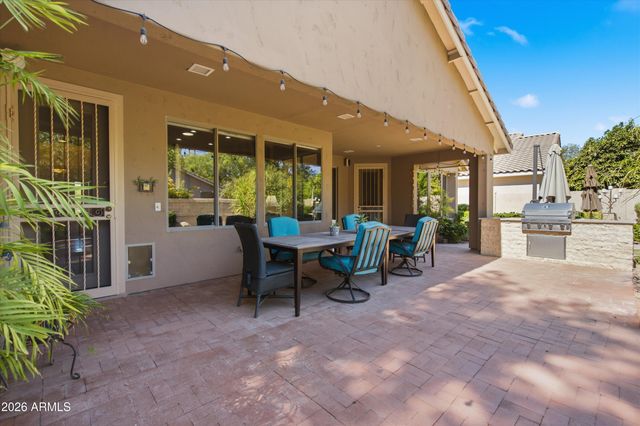 218 W VINEDO Lane, Tempe, AZ 85284