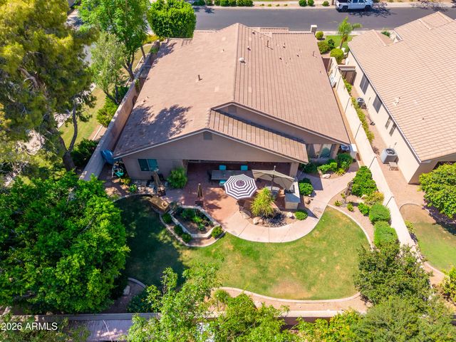 218 W VINEDO Lane, Tempe, AZ 85284