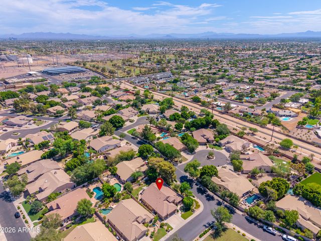 218 W VINEDO Lane, Tempe, AZ 85284