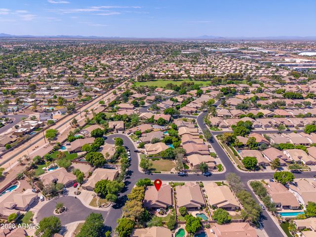 218 W VINEDO Lane, Tempe, AZ 85284