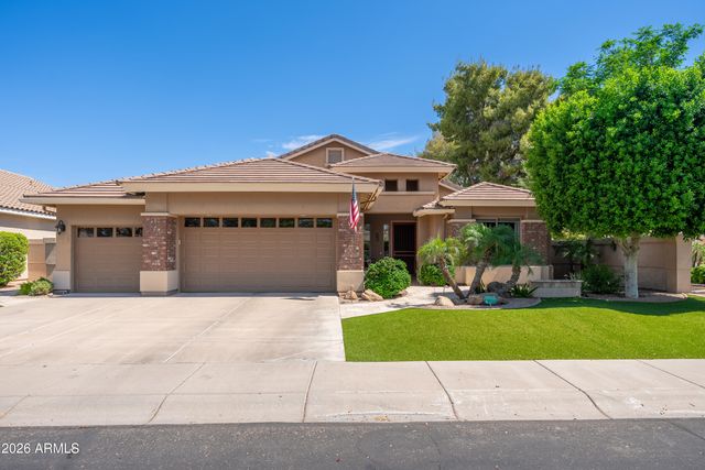 218 W VINEDO Lane, Tempe, AZ 85284