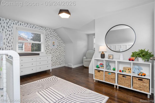 2516 Linwood Avenue, Royal Oak, MI 48073