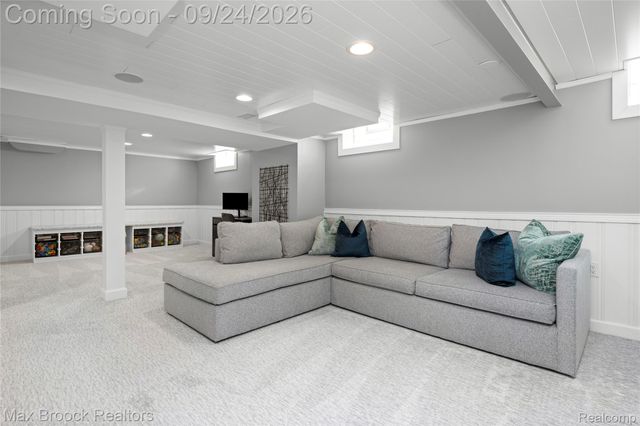 2516 Linwood Avenue, Royal Oak, MI 48073