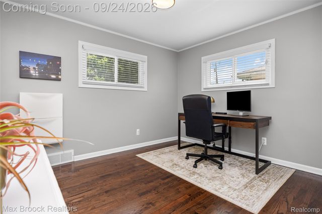 2516 Linwood Avenue, Royal Oak, MI 48073