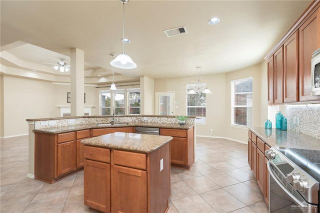 2503 Santa Erica, Mission, TX 78572